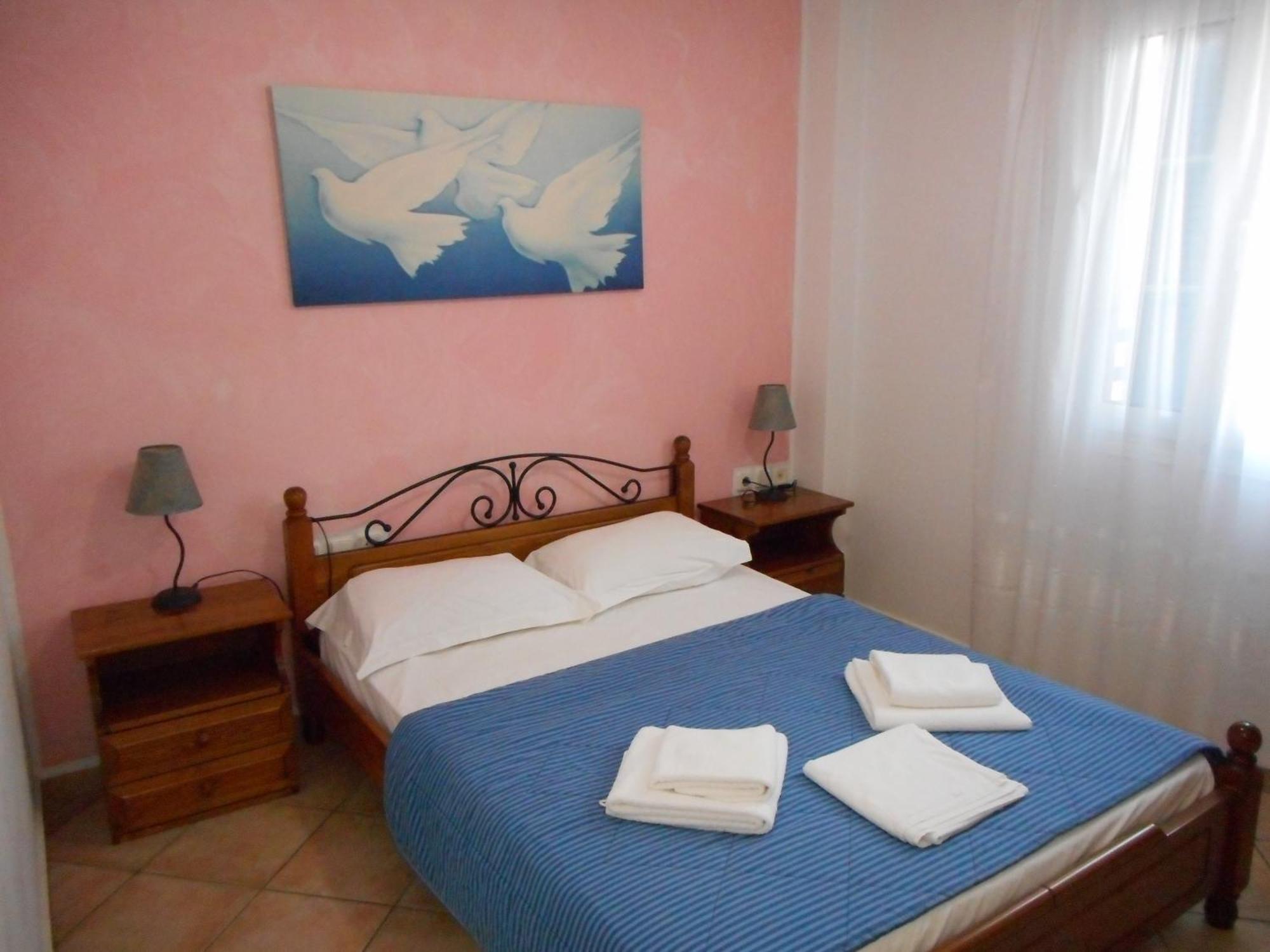 Pantonia Apartments Agia Pelagia  Bagian luar foto