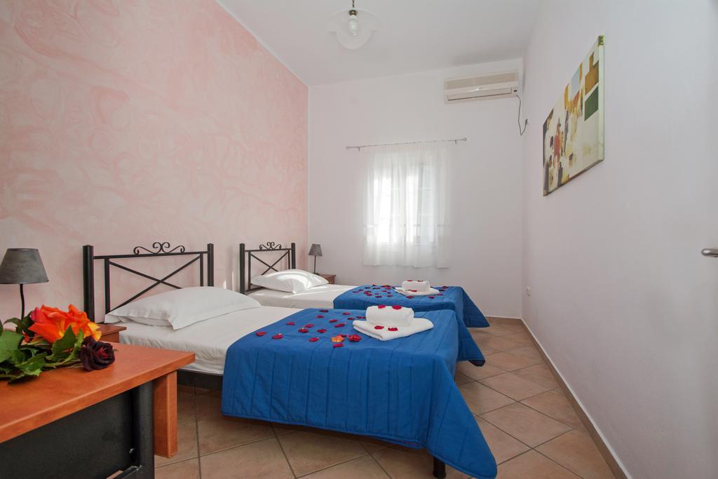 Pantonia Apartments Agia Pelagia  Bagian luar foto