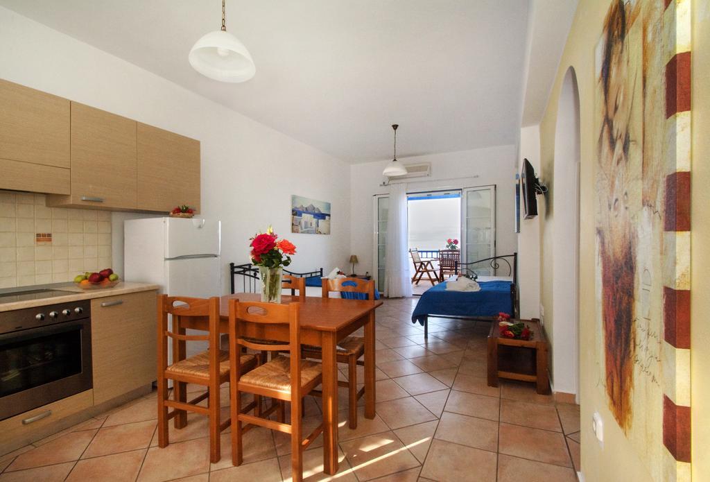 Pantonia Apartments Agia Pelagia  Bagian luar foto