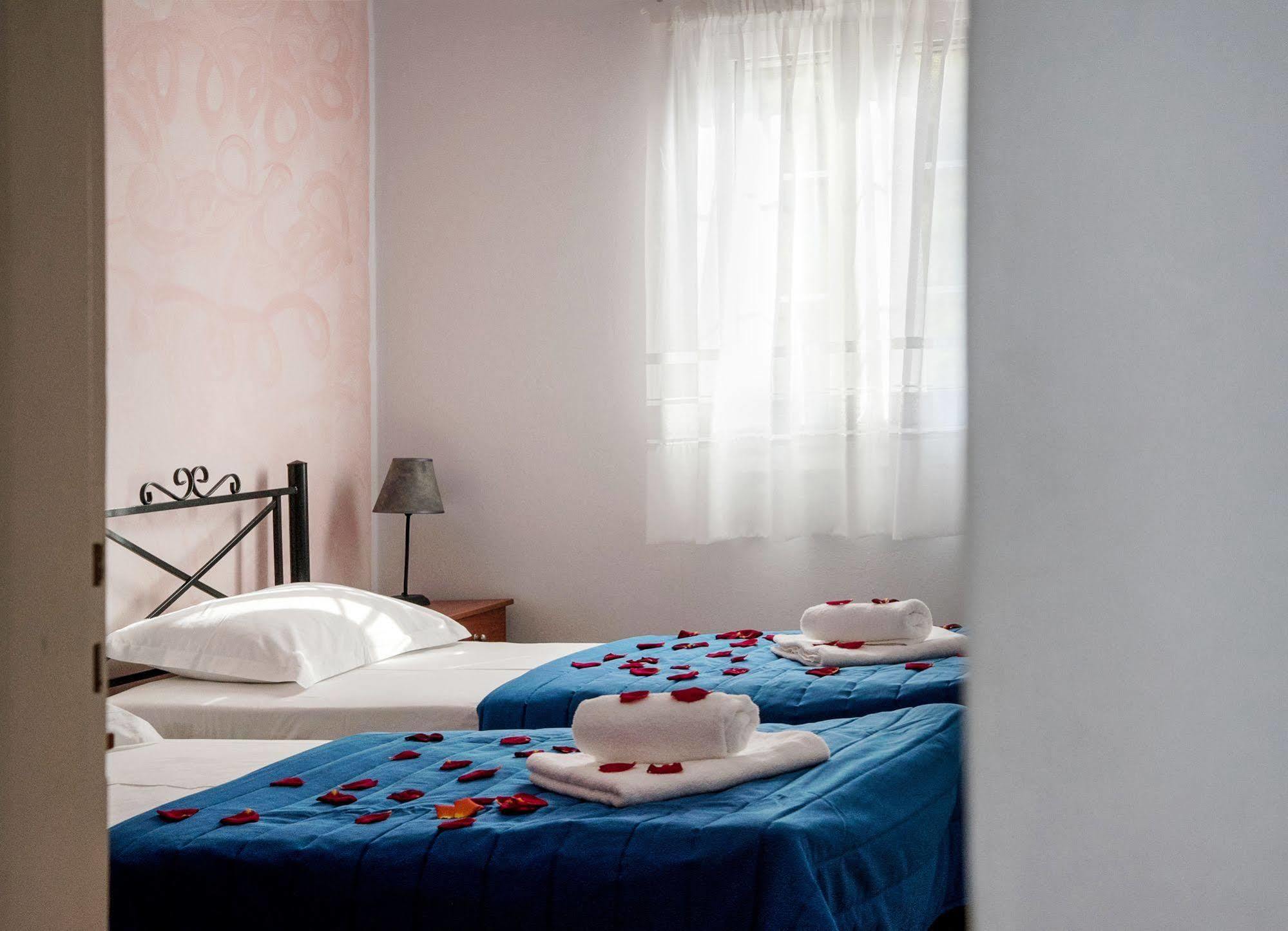 Pantonia Apartments Agia Pelagia  Bagian luar foto